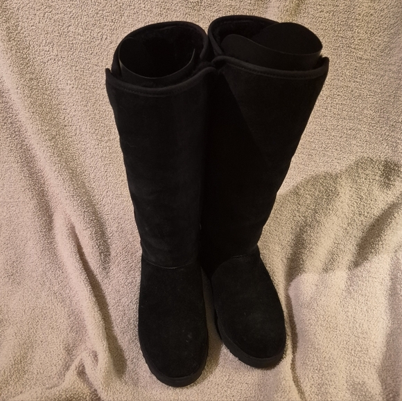 UGG Black Tall Suede Winter Boots Size 7.5 | Plush Lined | Classic Warm - Picture 1 of 5